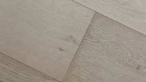 Aging Texture/ Margaux